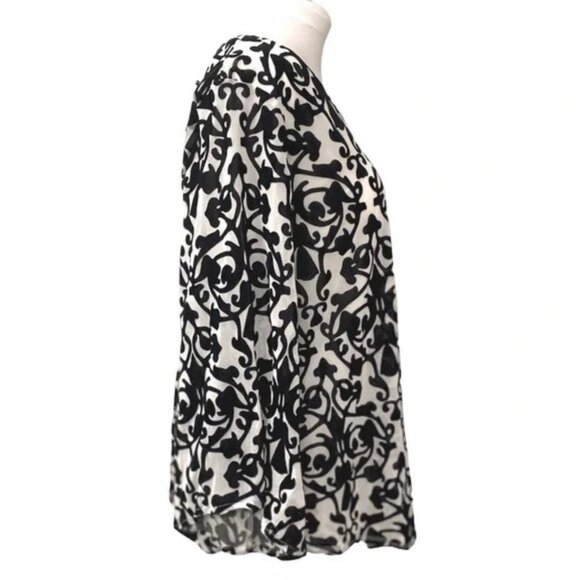 Alfani asymmetrical flocked flared sleeve damask pattern tunic. Women's XL - Picture 2 of 8